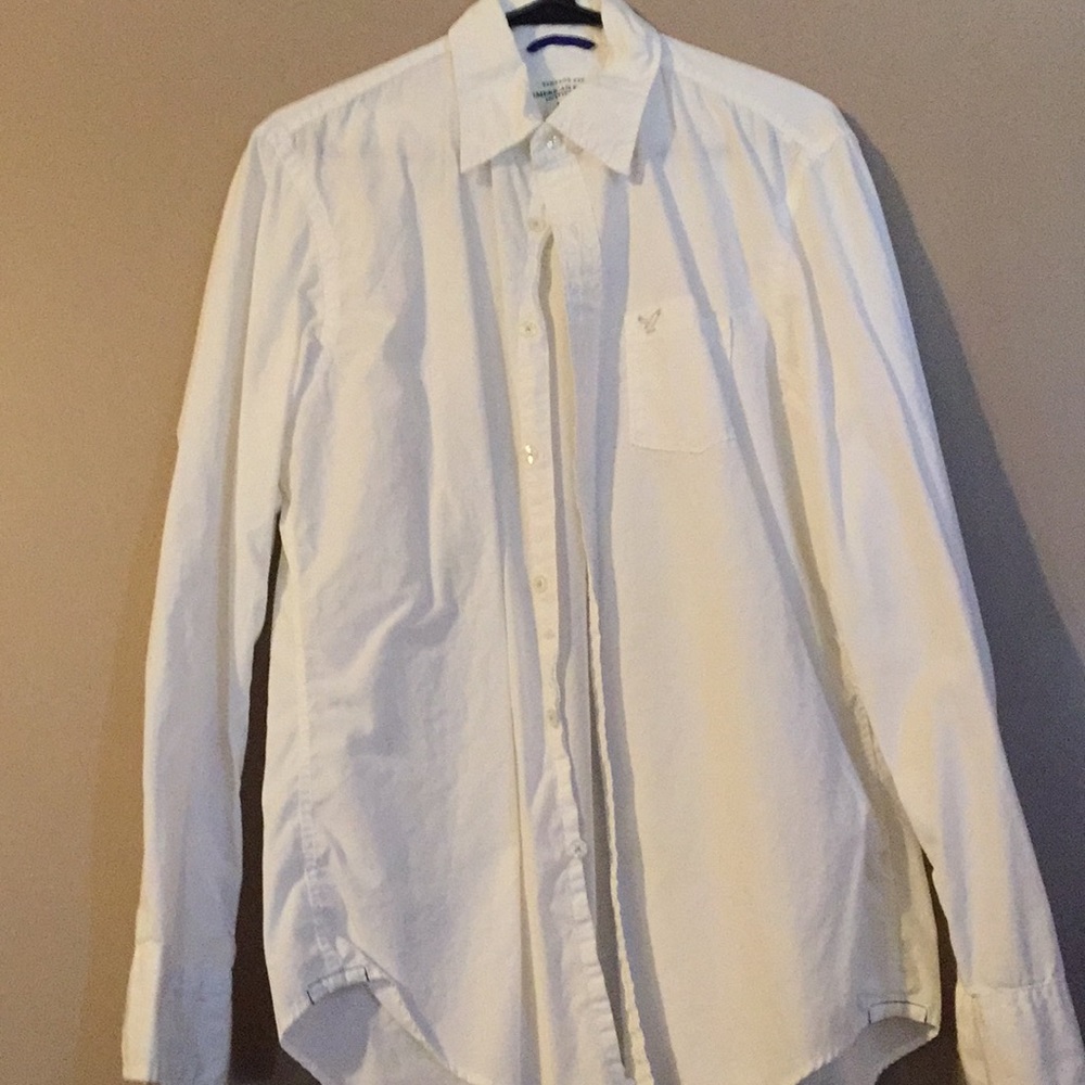 White AE casual